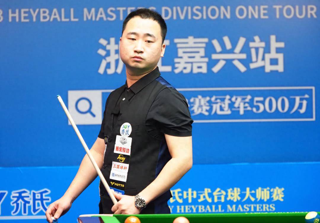 小飞盘在空 小飞盘在空