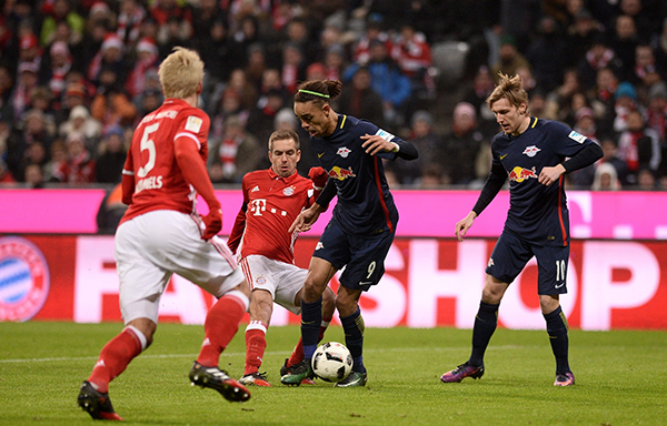 更以无懈可 更以无懈可